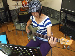 �������o������X�g���b�`�A���Y���ɍ��킹�ăX�P�[�����K�B