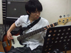 �^���ȕ\��ŃK���o�b�e�܂��B